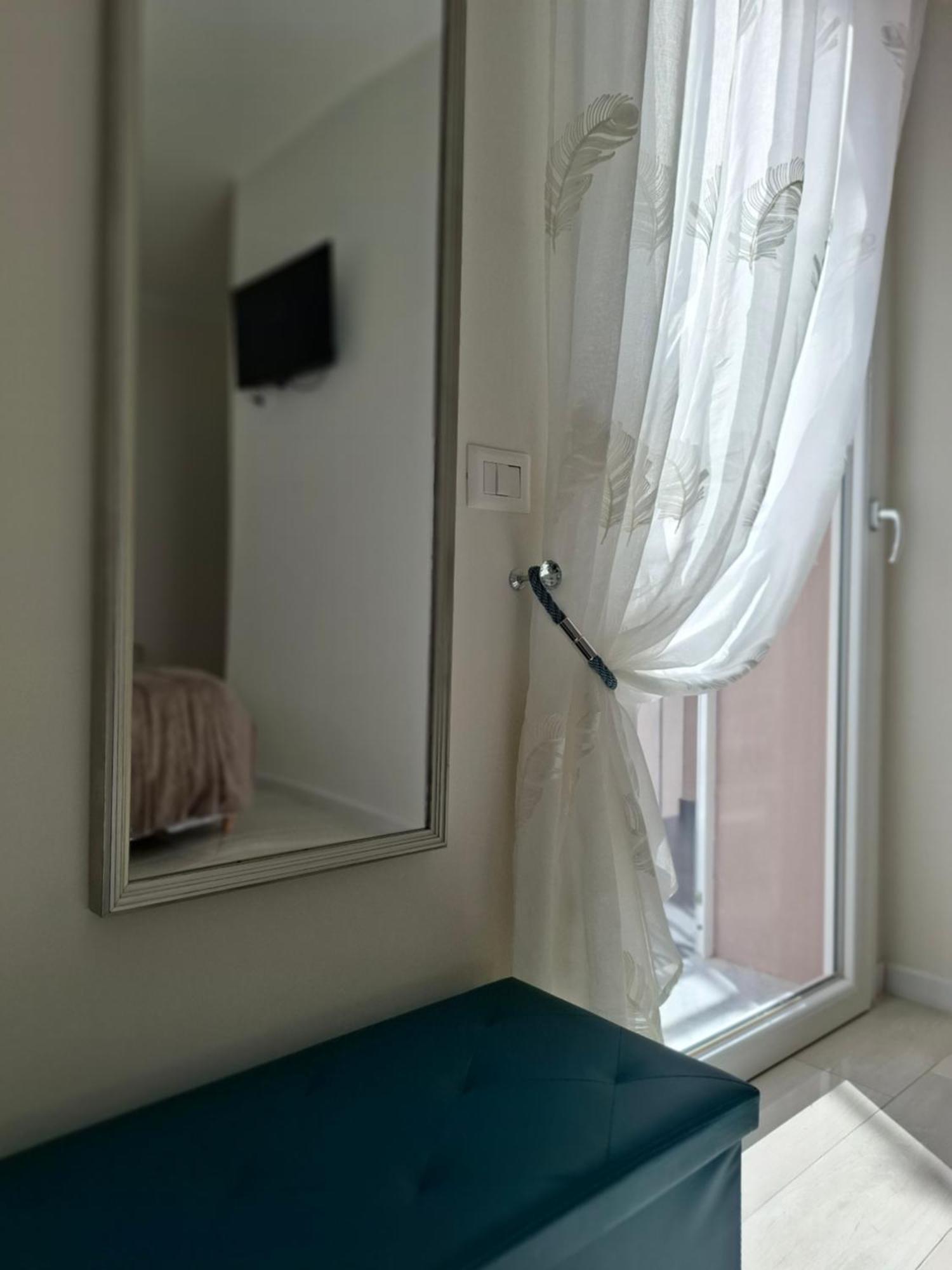 Mariam Royal Apartment & Rooms Reggio di Calabria Ngoại thất bức ảnh